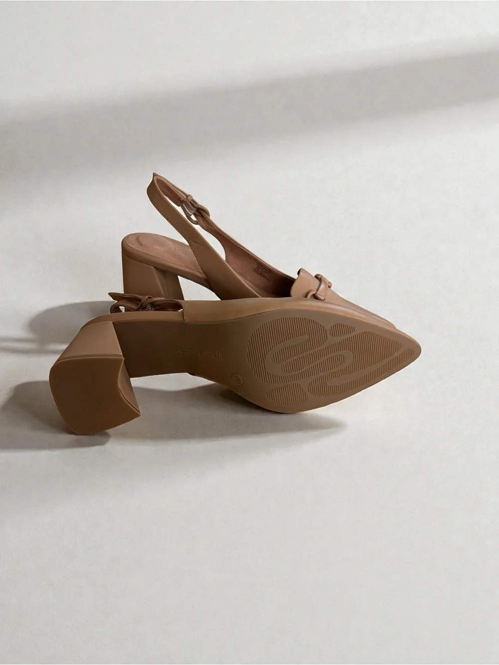 Gentle Souls Dionne Slingback Pumps Camel Leather Block Heel Size 9